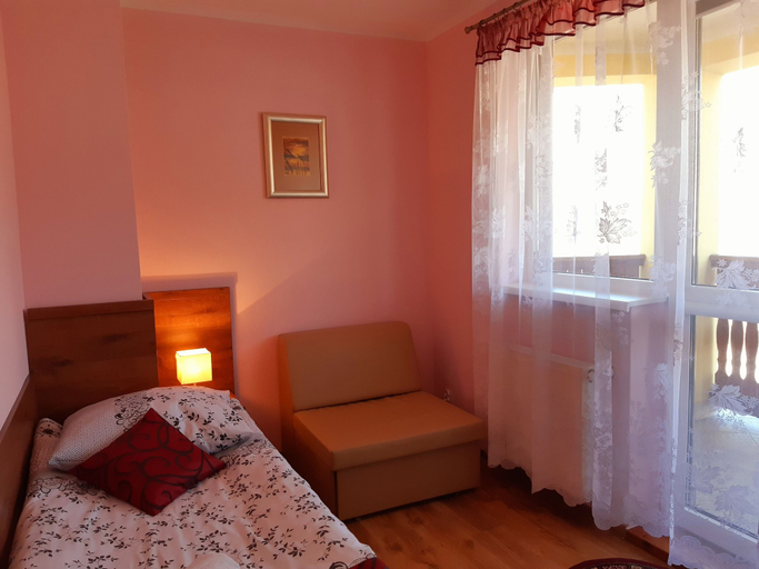 Bedroom 2, Pensjonat Zielone Wzgórze, Kłodzko