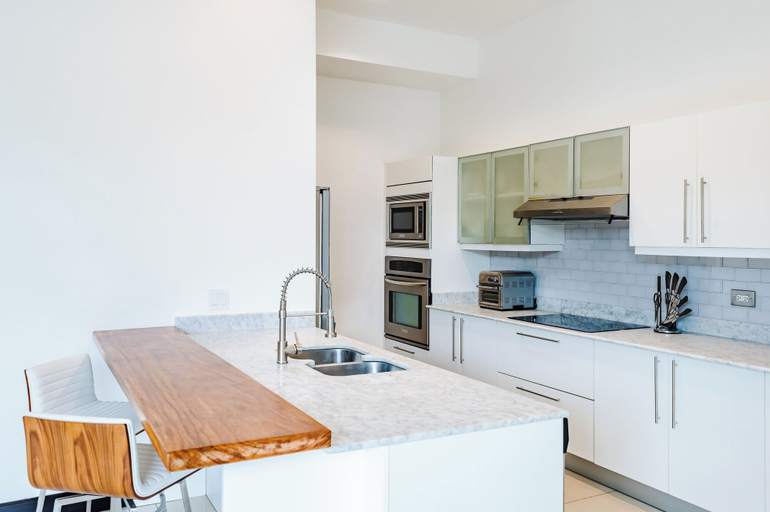 Others 5, mVillas - Luxury 2Bed 2Bath Condo w Pool, Santa Cruz
