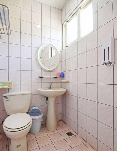 Bathroom 4, Dahan Guest House, Nantou