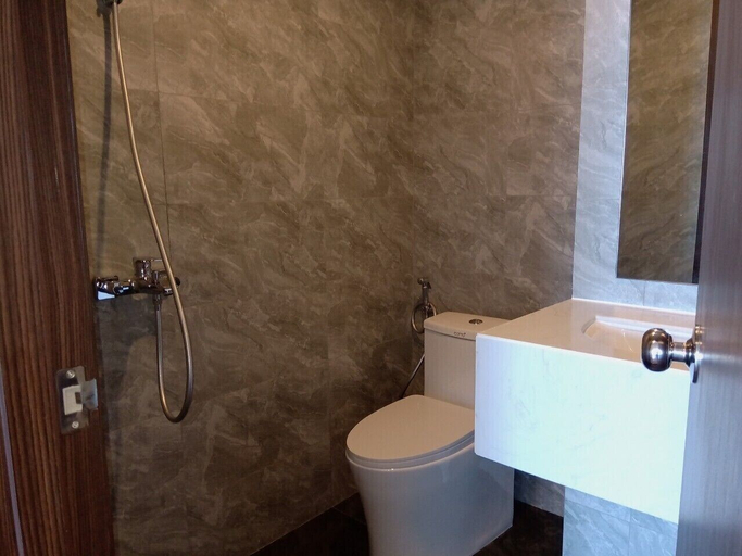 Bathroom, Apartment Beach Nha Trang Sea View, Nha Trang