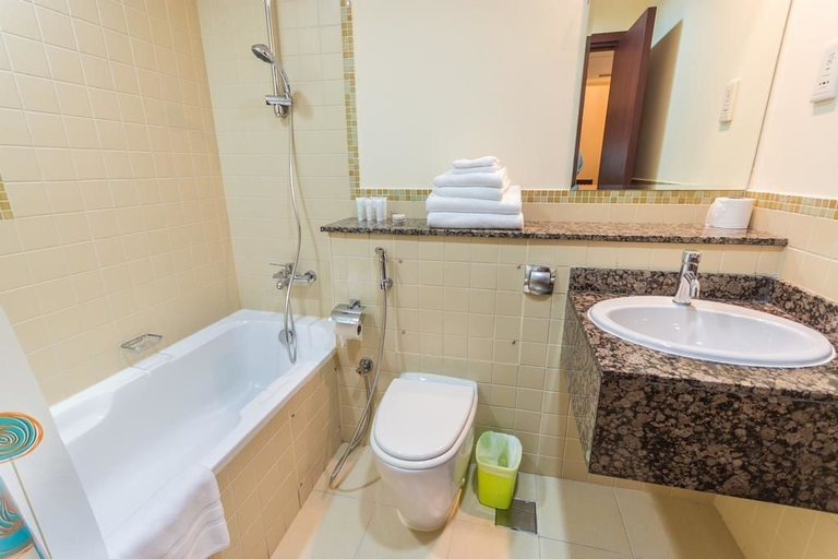 Bathroom, Yanjoon Holiday Homes - JBR Amawj 4, Dubai