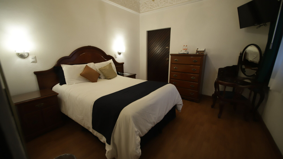 Bedroom 2, Hotel Luna, Guanajuato