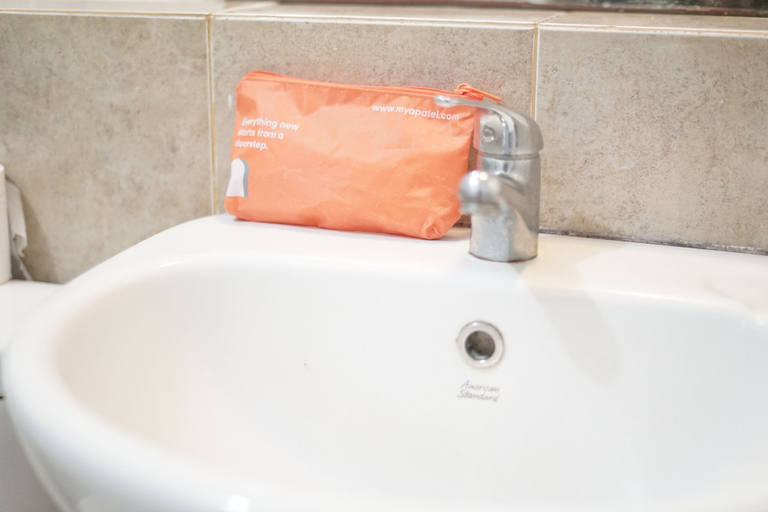 Bathroom 5, Apatel Silkwood Residences Alam Sutra, Tangerang