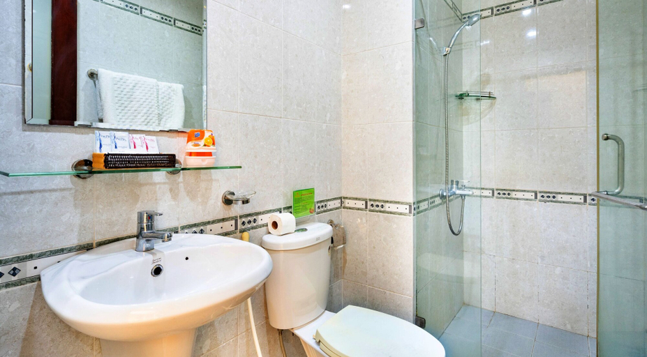 Bathroom 3, S79 Vuong Quang Airport Hotel, Tân Bình