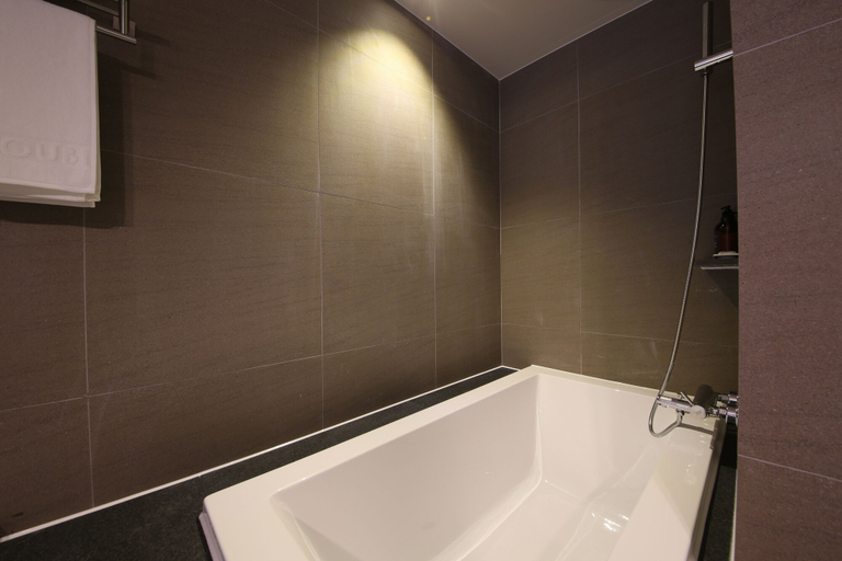 Bathroom 3, Hotel Yeoubi, Haeundae