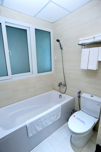 Bathroom 4, Dendro Hotel, Nha Trang