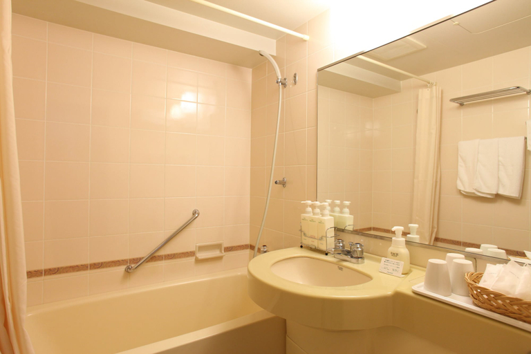 Bathroom 4, Hotel ViaMare Kobe, Kobe