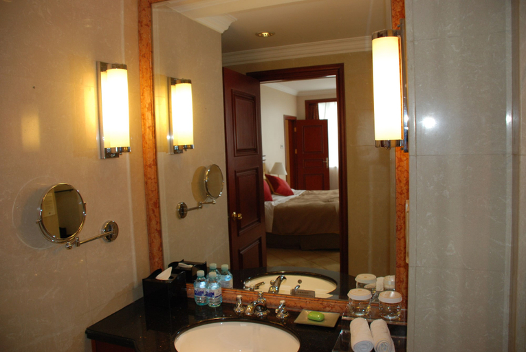 Bathroom, XinHai JinJiang Hotel Wangfujing, Beijing