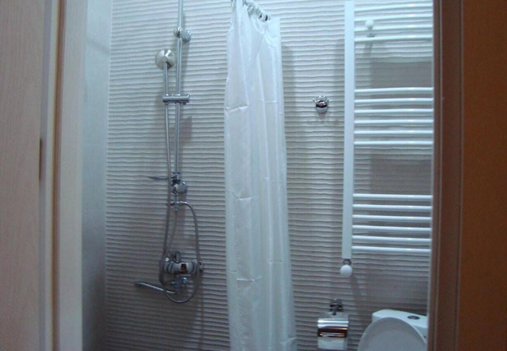 Bathroom 2, Old Tbilisi Historical Apartments, Tbilisi