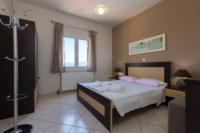Bedroom 3, Kamelia Apartments, Crete