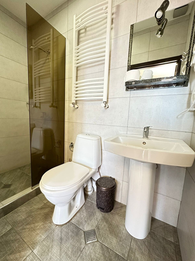 Bathroom 3, Hotel Piano, Tbilisi