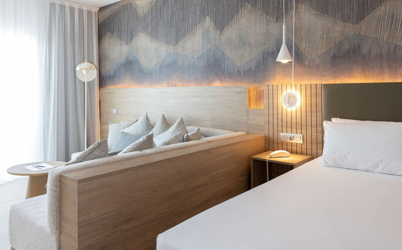 Bedroom 4, Radisson Blu Resort Lanzarote - Adults Only +16, Las Palmas