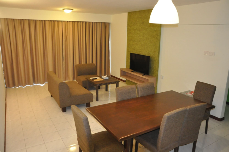 Dining Room 1