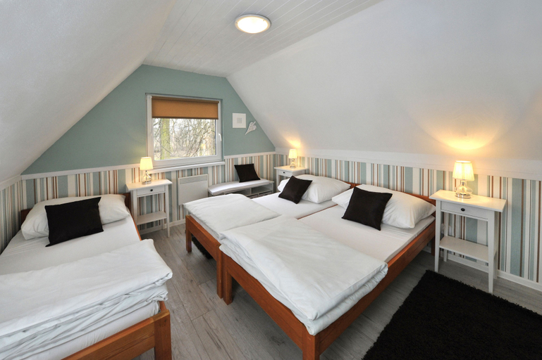 Bedroom 2, APLEND Chaty Lux Tatry Holiday, Poprad