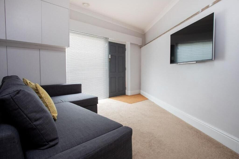 Others 5, The Vanguard - York Residence, York