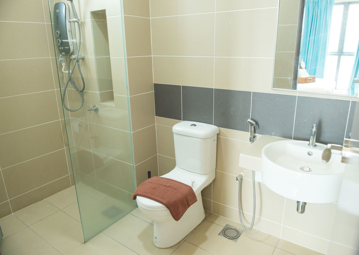Bathroom 4, One Amerin Mall & Suites, Hulu Langat