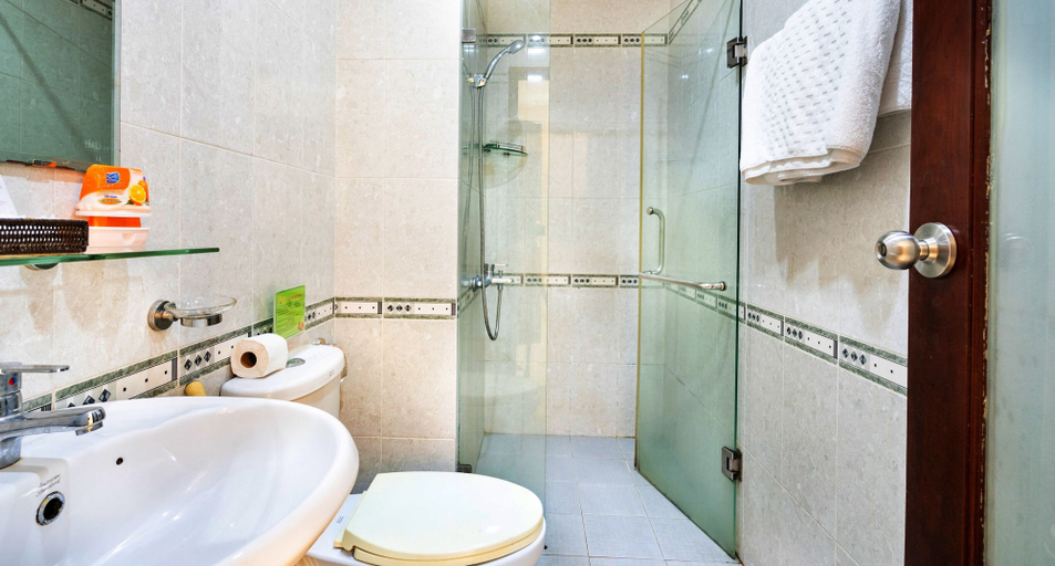 Bathroom 3, S79 Vuong Quang Airport Hotel, Tân Bình