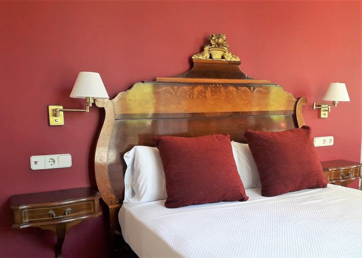 Bedroom 4, Hotel Noucentista, Barcelona