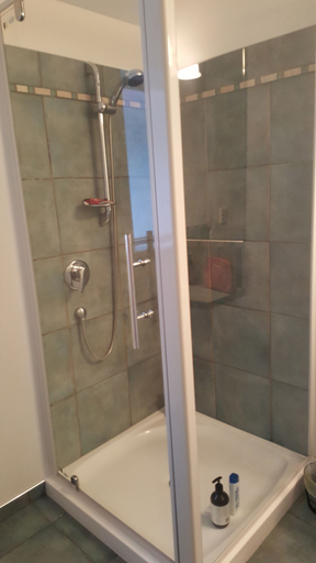 Bathroom 4, Ohiwa Seascape Studios, Opotiki