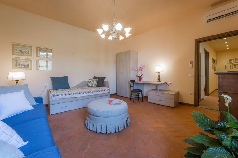 Bedroom 2, House in Florence Blue, Florence