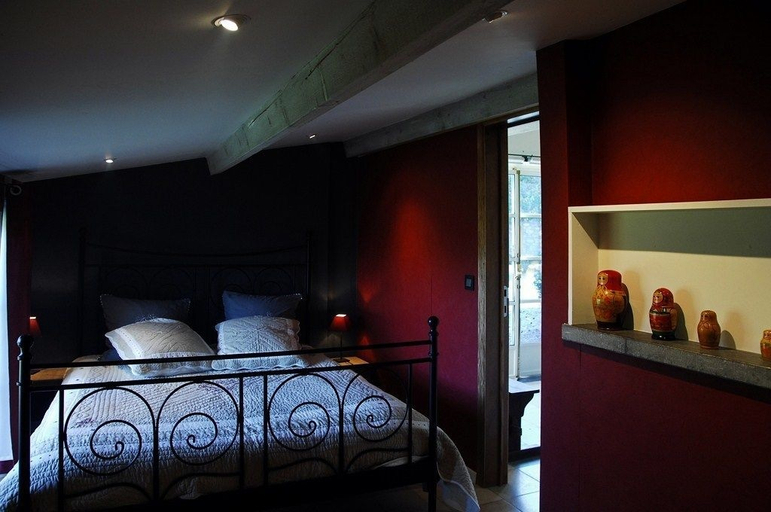 Bedroom 3, La Buissonnière, Liège