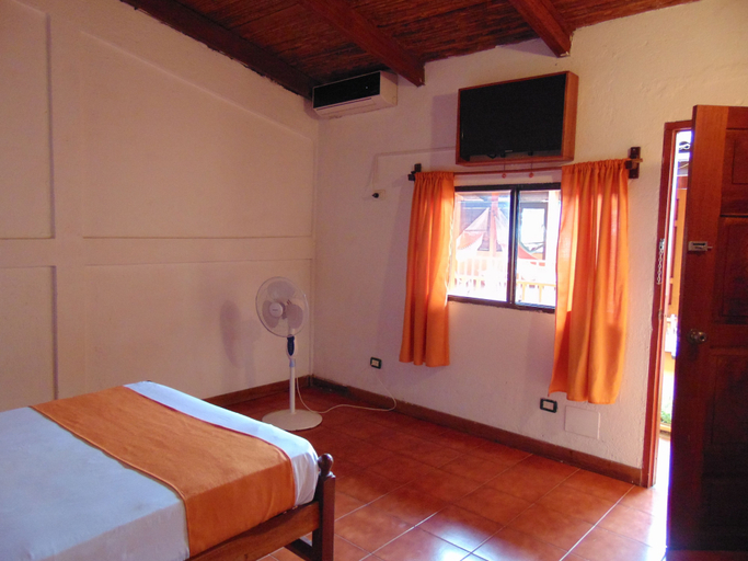 Bedroom 4, Hotel El Maltese – Lakefront, Granada