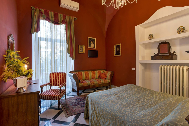 Bedroom 3, Relais La Rupe, Napoli