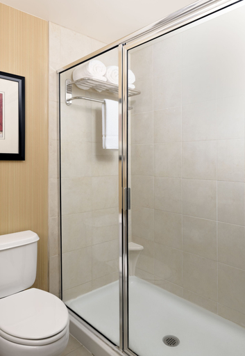 Bathroom 4, Hilton Garden Inn Fontana, San Bernardino