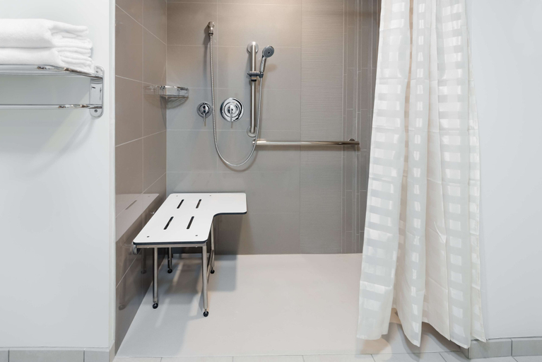 Bathroom 4, Hyatt House Chicago/West Loop-Fulton Market, Cook