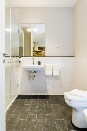 Bathroom 4, Oporto Trendy River, Porto