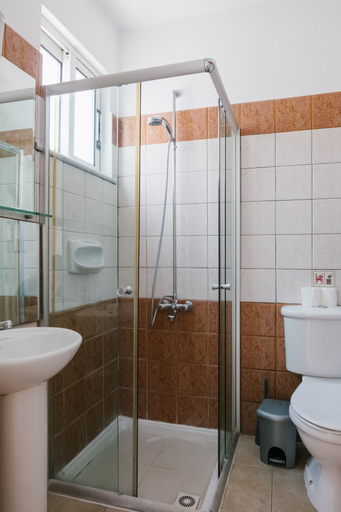 Bathroom 4, Aphrodite Villa