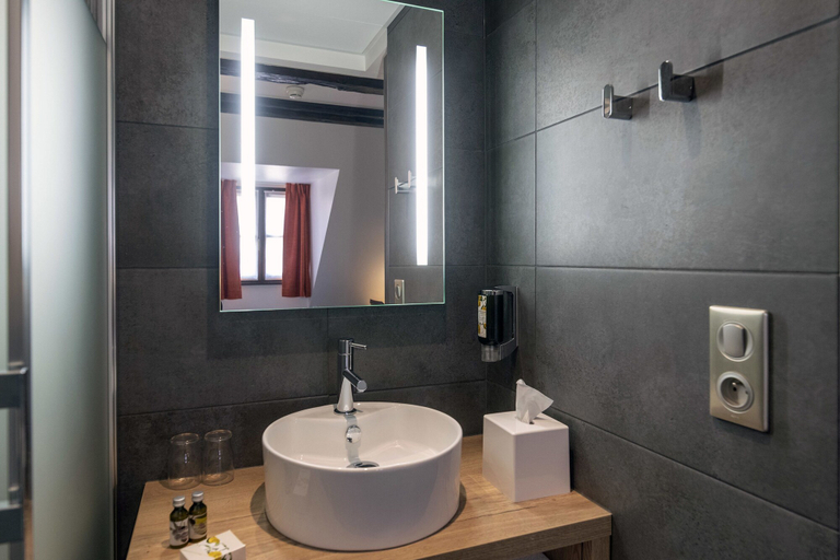 Bathroom 5, Hotel KLE, BW Signature Collection, Haut-Rhin