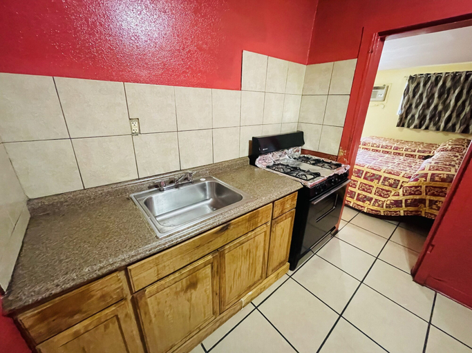 Others 5, Royal Palms Motel & RV Park, Orleans