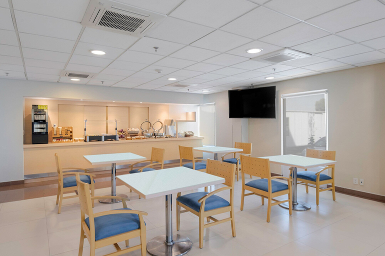 Food & Drinks 5, City Express by Marriott Tula, Tula de Allende