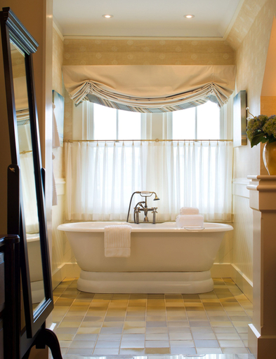 Bathroom 4, Castle Hill Inn, Newport