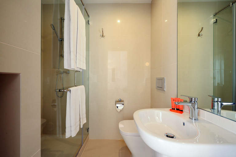 Bathroom 5, 3HB Golden Beach, Albufeira