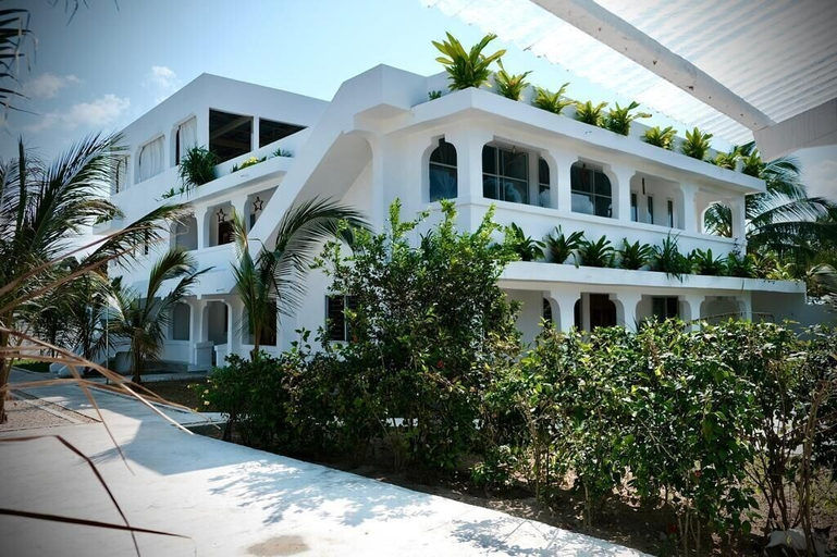 Exterior & Views 2, Antares Villa, Kaskazini 'B'