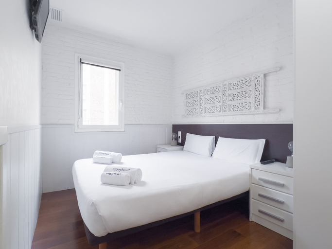 Bedroom 4, Enjoybcn Gaudi Apartments, Barcelona
