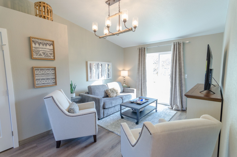 Others 5, Colony Suites, Matanuska-Susitna