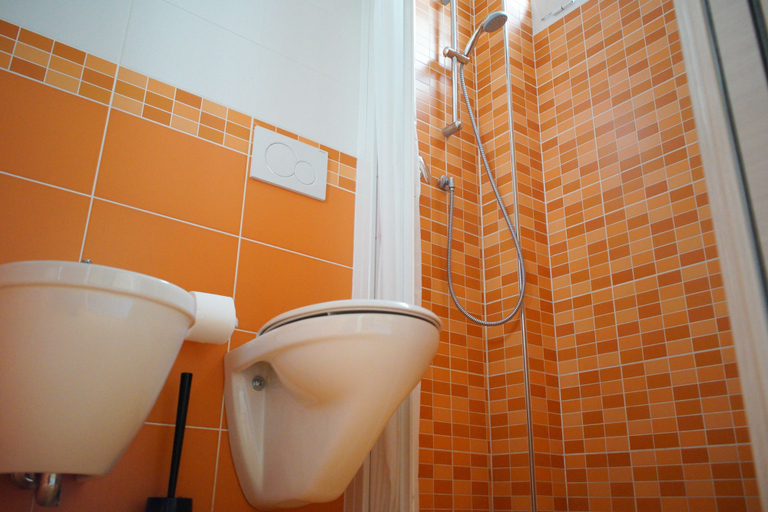 Bathroom 4, Hotel Morfeo - Young People Hotels, Rimini