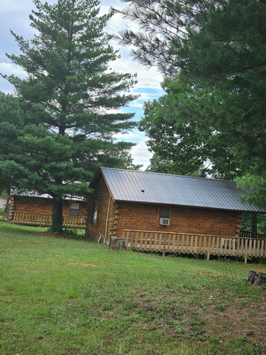 Others 5, Riverview Cabins, Fulton