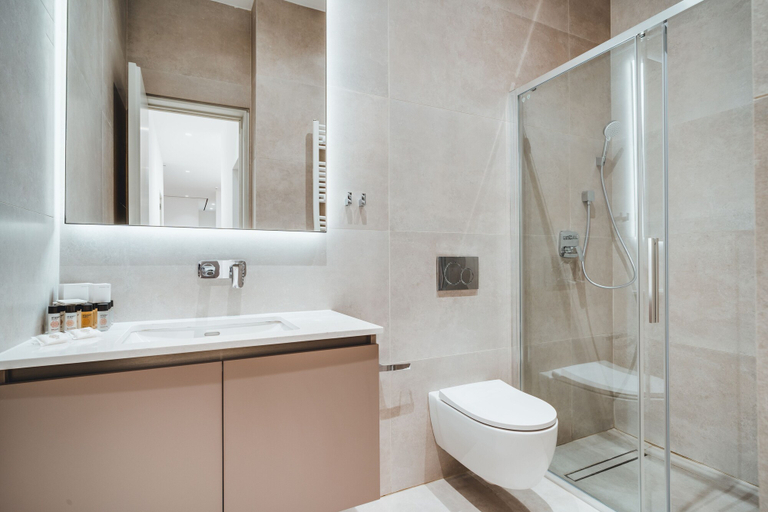 Bathroom 4, Periyiali Konnos Villas Beach Resort