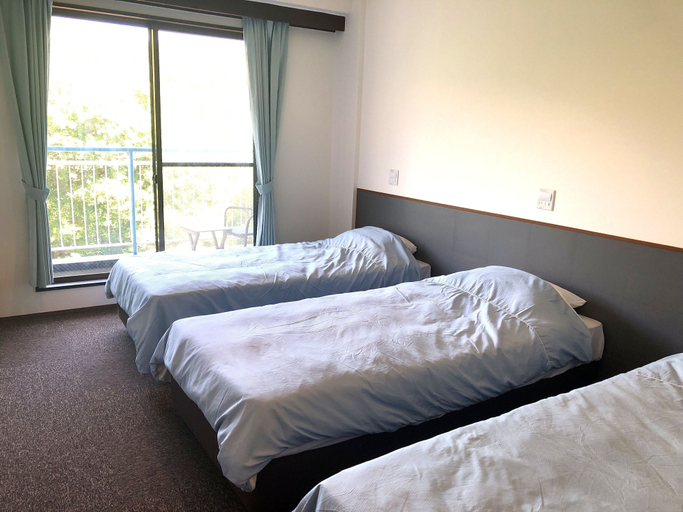 Bedroom 2, Pension Bigfisher Club, Shimoda