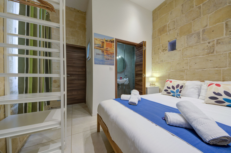 Bedroom 3, Tritoni harbour suites