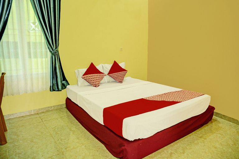 Bedroom 2, OYO 92293 Pahala Syariah Residence, Prabumulih