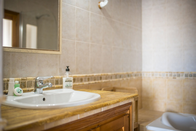 Bathroom 4, Villa Can Petrus, Baleares