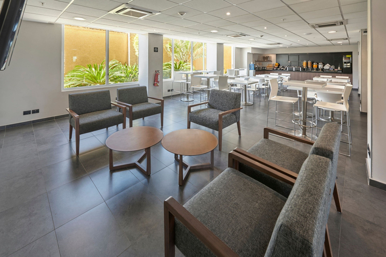 Food & Drinks 5, City Express by Marriott Matamoros, Matamoros