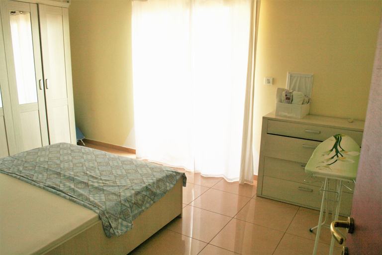 Bedroom 2, Spacious Sea View Apartment