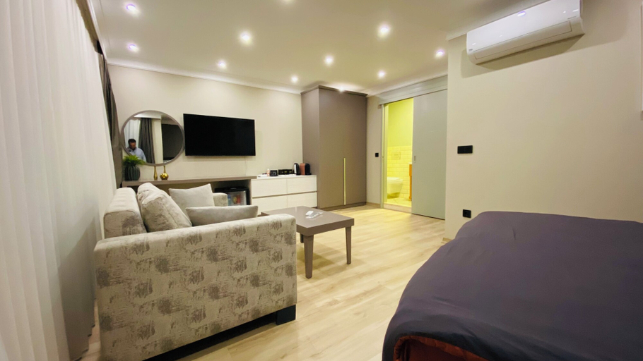 Bedroom 5, The House Company, Beyoğlu