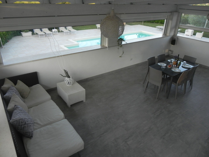 Others 5, Suite Panoramica, Bari